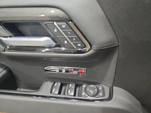 New 2026 GMC Sierra 1500 AT4 w/ AT4 Premium Package AWD/4WD image 28
