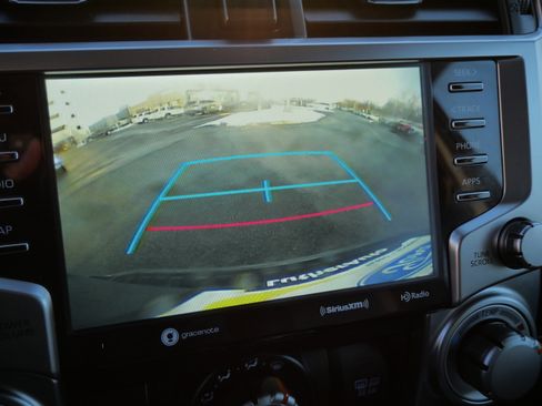 Certified 2024 Toyota 4Runner SR5 Premium image 31