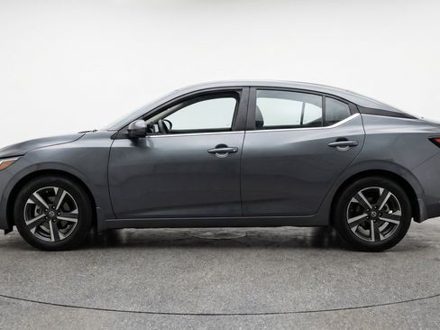 Used 2025 Nissan Sentra SV FWD image 5