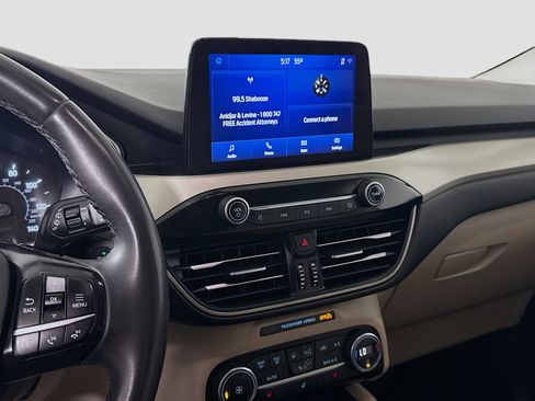 Used 2021 Ford Escape SE w/ Cold Weather Package image 18