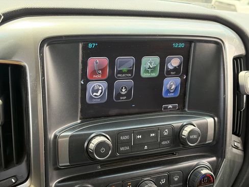 Used 2017 Chevrolet Silverado 1500 LT w/ LT Convenience Package AWD/4WD image 8