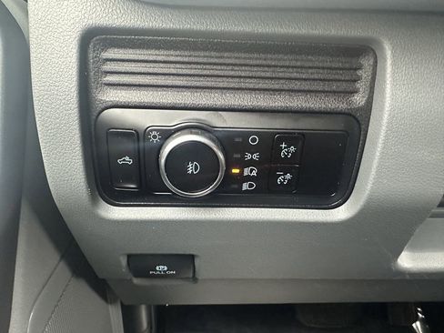 Used 2025 Ford F250 XLT image 21