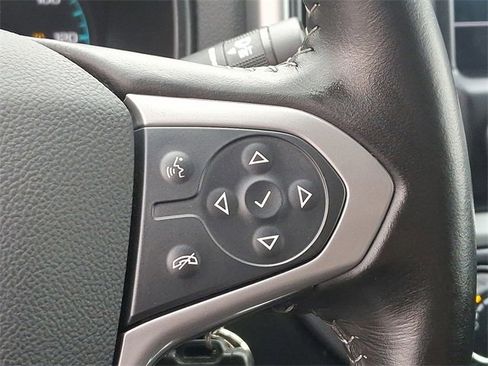 Used 2022 Chevrolet Colorado LT w/ Safety Package image 22