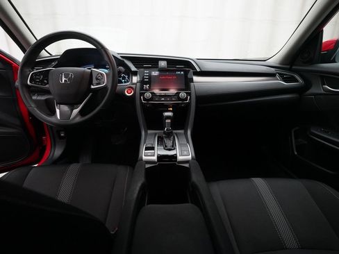 Certified 2019 Honda Civic EX image 5