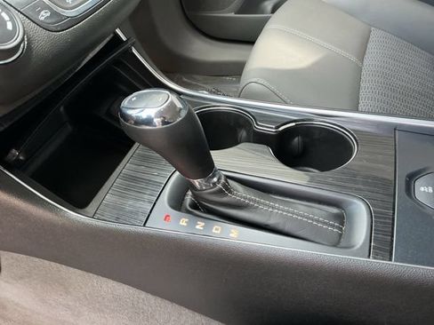 Used 2018 Chevrolet Impala LS FWD image 22