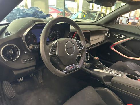 Used 2021 Chevrolet Camaro SS image 16