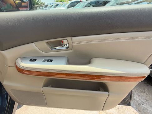 Used 2004 Lexus RX 330 image 25