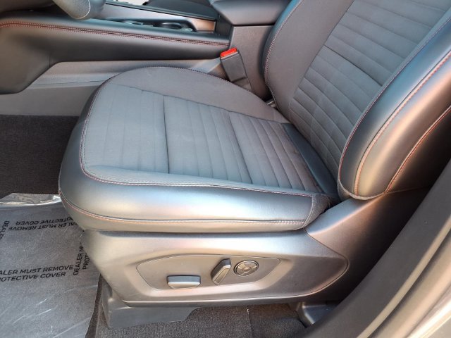 Used 2025 Ford Explorer ST-Line w/ Premium Package RWD image 6
