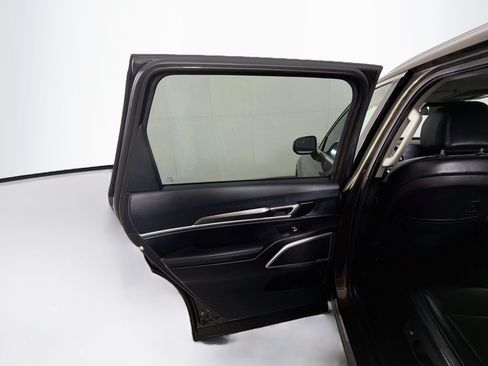 Used 2025 Kia Telluride S AWD/4WD image 27