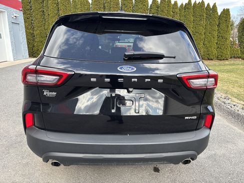 Used 2025 Ford Escape ST-Line image 4