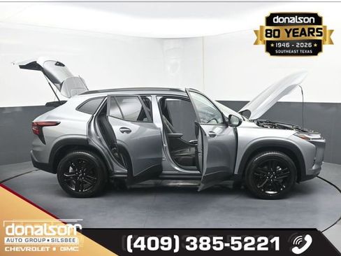 Used 2024 Chevrolet Trax ACTIV w/ Driver Confidence Package image 25