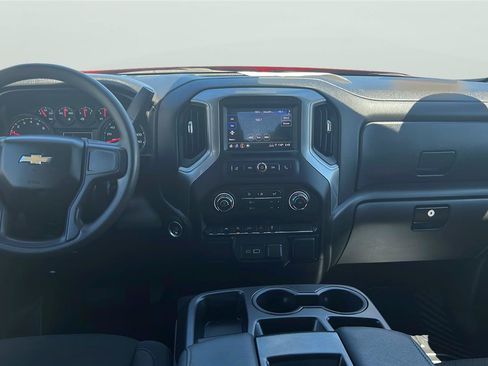 Used 2025 Chevrolet Silverado 1500 Custom w/ Turbomax Blackout Package AWD/4WD image 9