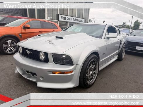 Used 2005 Ford Mustang GT RWD image 29