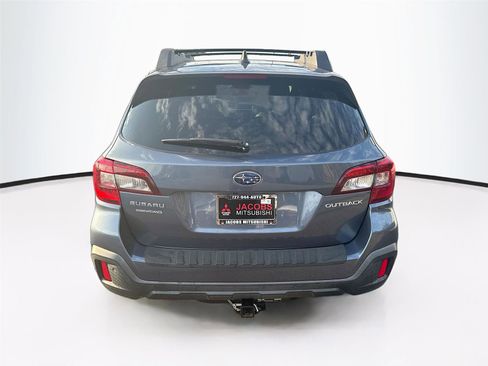 Used 2018 Subaru Outback 2.5i Limited AWD/4WD image 5