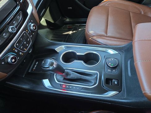 Certified 2018 Chevrolet Traverse High Country image 25