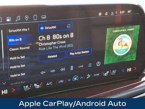 Used 2025 Chevrolet Traverse RS w/ LPO, Floor Liner Package image 22