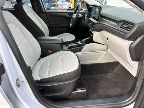 Used 2025 Ford Escape Active w/ Tech Pack #1 image 16