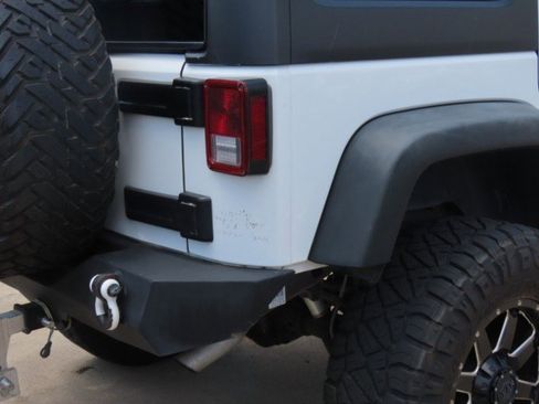 Used 2014 Jeep Wrangler Unlimited Sport w/ Quick Order Package 24S AWD/4WD image 10