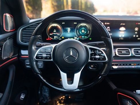 Used 2021 Mercedes-Benz Maybach GLS 600 4MATIC image 33