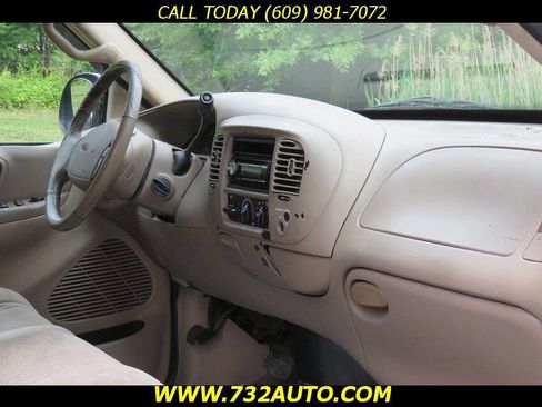 Used 2001 Ford F150 XLT image 6