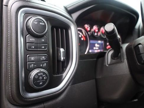 Used 2021 Chevrolet Silverado 1500 LTZ w/ Z71 Off-Road Package image 21