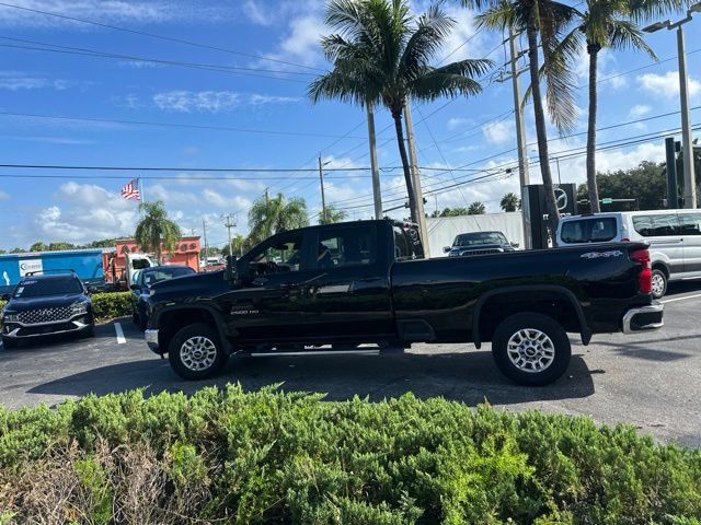 Used 2025 Chevrolet Silverado 2500 LT w/ Safety Package AWD/4WD image 8