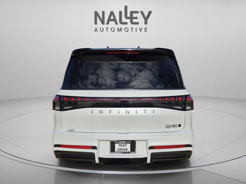 New 2026 INFINITI QX80 Autograph w/ Premium Cargo Package image 5