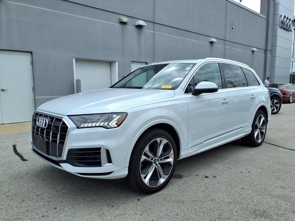 Used 2023 Audi Q7 3.0T Premium Plus w/ Premium Plus Package AWD/4WD image 5