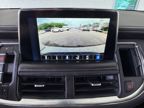 Used 2022 Chevrolet Suburban RST w/ Luxury Package RWD image 37