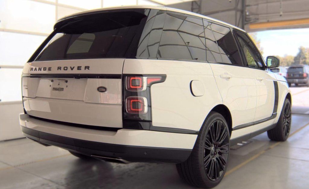 Used 2020 Land Rover Range Rover HSE AWD/4WD image 4