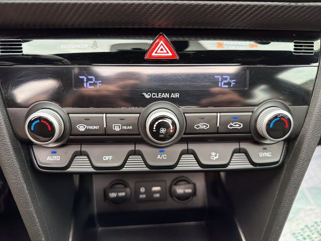 Used 2020 Hyundai Elantra Sport w/ Premium Package 02 FWD image 15