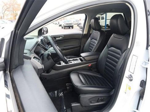 Certified 2024 Ford Edge SEL image 7