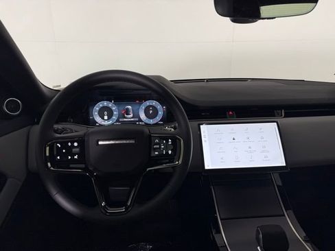 Used 2026 Land Rover Range Rover Evoque S AWD/4WD image 29