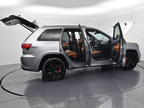 Used 2018 Jeep Grand Cherokee SRT AWD/4WD image 75
