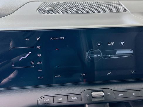 New 2026 Kia K4 EX FWD image 13