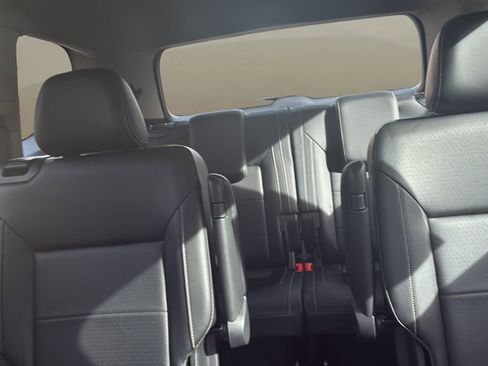 Used 2021 Volkswagen Atlas SEL R-Line image 16