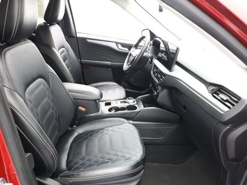 Used 2023 Ford Escape Platinum w/ Premium Technology Package image 22