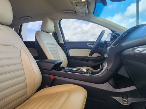 Used 2020 Ford Edge SEL w/ Convenience Package FWD image 24