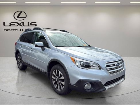 Used 2016 Subaru Outback 2.5i Limited AWD/4WD image 4