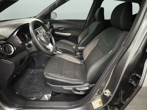 Used 2020 Nissan Kicks SV w/ Exterior Package FWD image 23