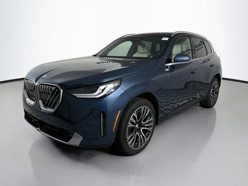 New 2026 BMW X3 xDrive30i w/ Premium Package AWD/4WD image 3
