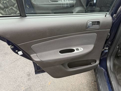 Used 2010 Chevrolet Cobalt LT image 19