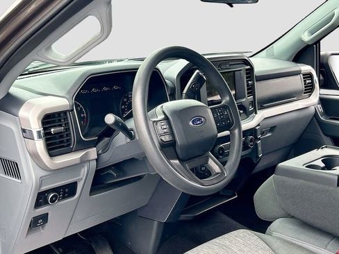 Used 2023 Ford F150 XLT image 9