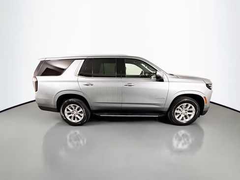 Used 2025 Chevrolet Tahoe Premier AWD/4WD image 8