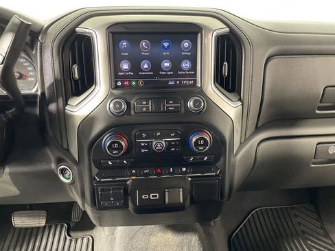 Used 2020 Chevrolet Silverado 1500 RST w/ Rally Edition AWD/4WD image 16