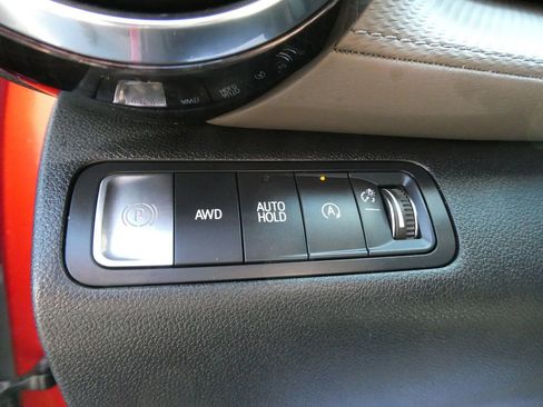 Used 2025 Chevrolet Equinox LT w/ Convenience Package II AWD/4WD image 27