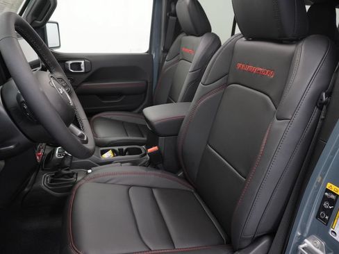 New 2026 Jeep Wrangler Unlimited Rubicon AWD/4WD image 15
