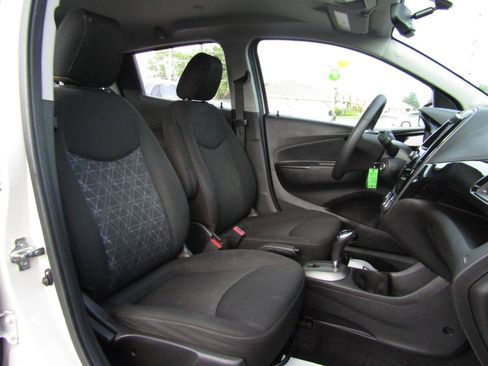 Used 2020 Chevrolet Spark LT FWD image 23