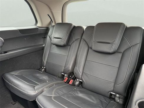 Used 2014 Mercedes-Benz GL 450 4MATIC image 20