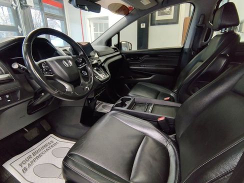 Used 2021 Honda Odyssey Touring image 12